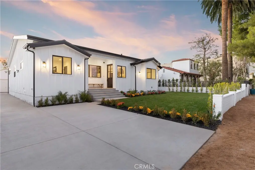 5537 Sunnyslope Avenue, Sherman Oaks, CA 91401 - #1