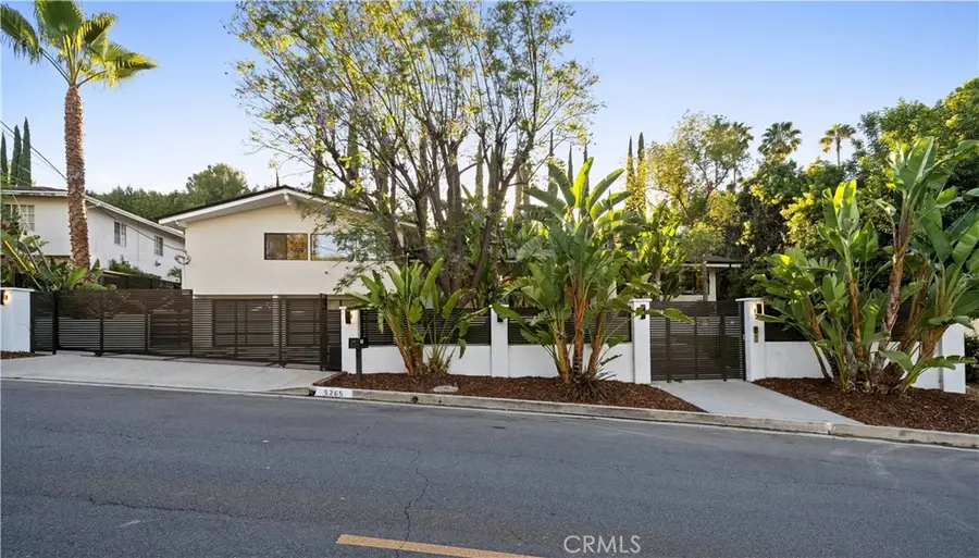 5265 Del Moreno Drive, Woodland Hills, CA 91364 - #2
