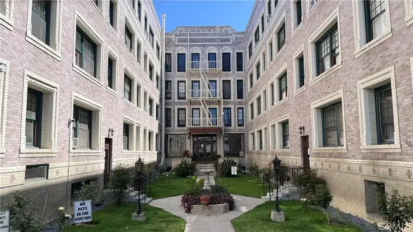 2121 James M Wood Boulevard W #316, Los Angeles, CA 90006