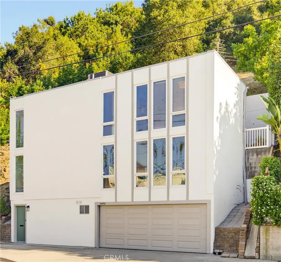 12452 Laurel Terrace Drive, Studio City, CA 91604 - #2