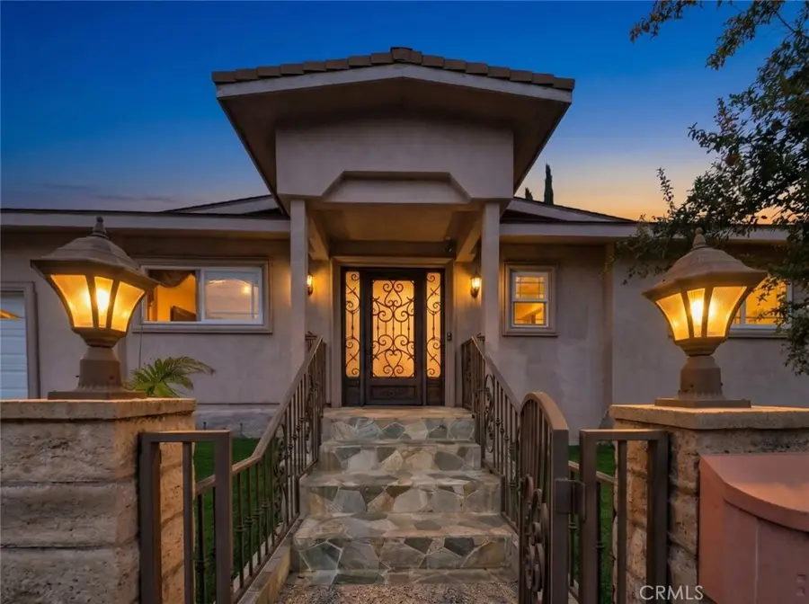 6415 Varna Avenue, Van Nuys, CA 91401 - #3