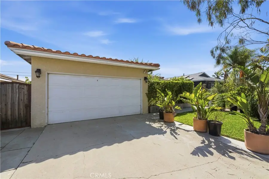 9363 Gullo, Pacoima, CA 91331 - #3