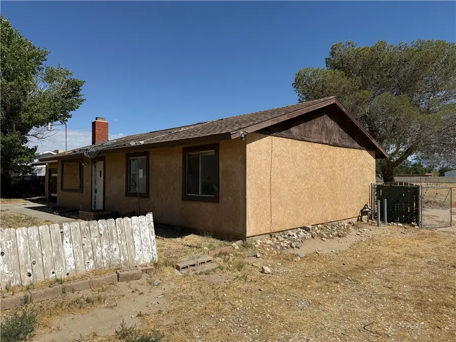 16254 Mossdale, Lancaster, CA 93535 - #2