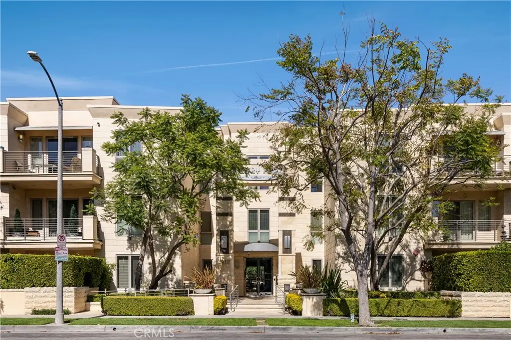 1318 Roxbury S #210, Los Angeles, CA 90035 - #1