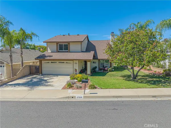 27939 Caraway Lane, Saugus, CA 91350