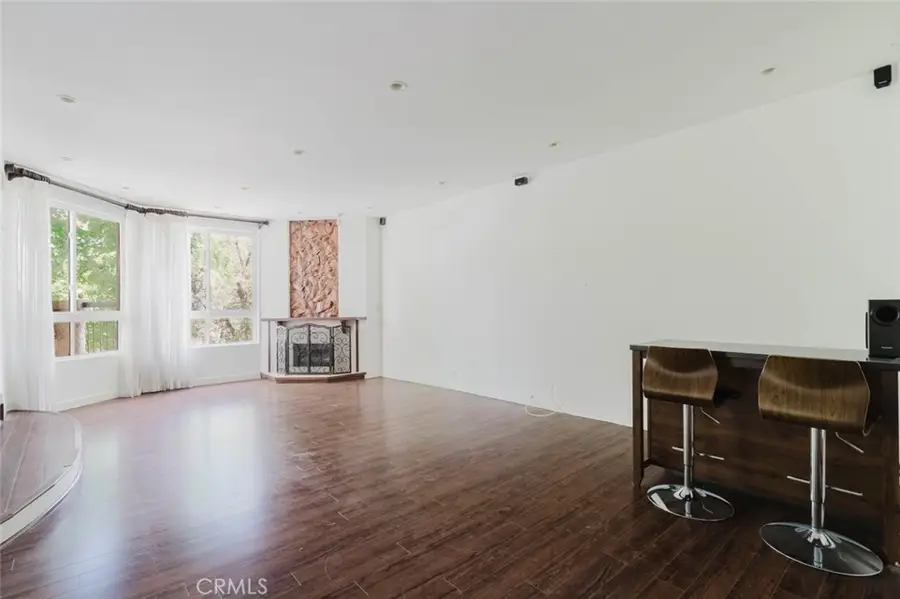 5333 Zelzah Avenue #203, Encino, CA 91316 - #2