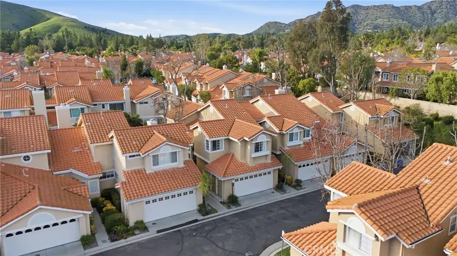 4933 Santo, Oak Park, CA 91377 - #2