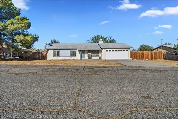 40015 172nd E, Palmdale, CA 93591