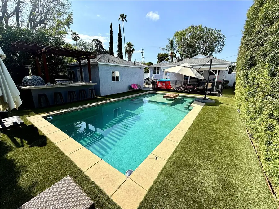 17418 Kingsbury Street, Granada Hills, CA 91344 - #2