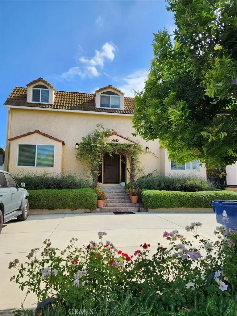 16670 Moorpark, Encino, CA 91436 - #1