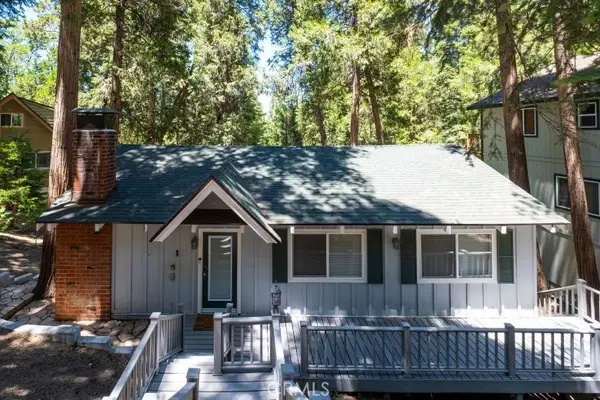 29054 Alder Ter, Cedar Glen, CA 92321