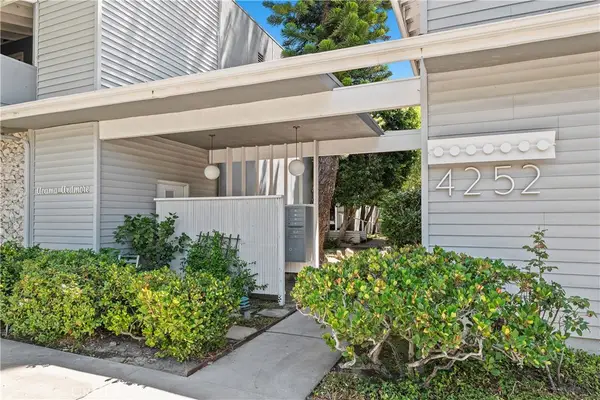 4252 Fair Avenue #22, Studio City, CA 91602