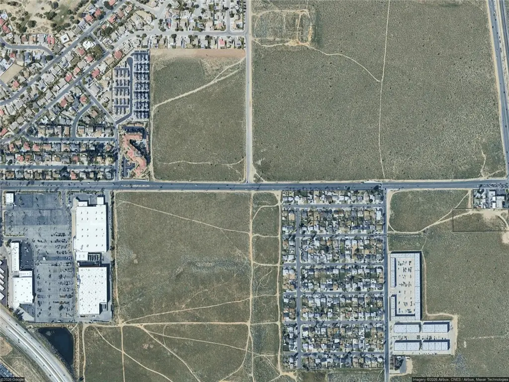 100 E Avenue P8, Palmdale, CA 93591 - #1