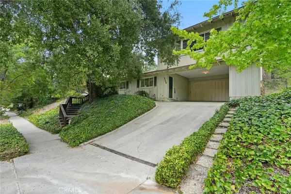 4300 Vanalden Avenue, Tarzana, CA 91356