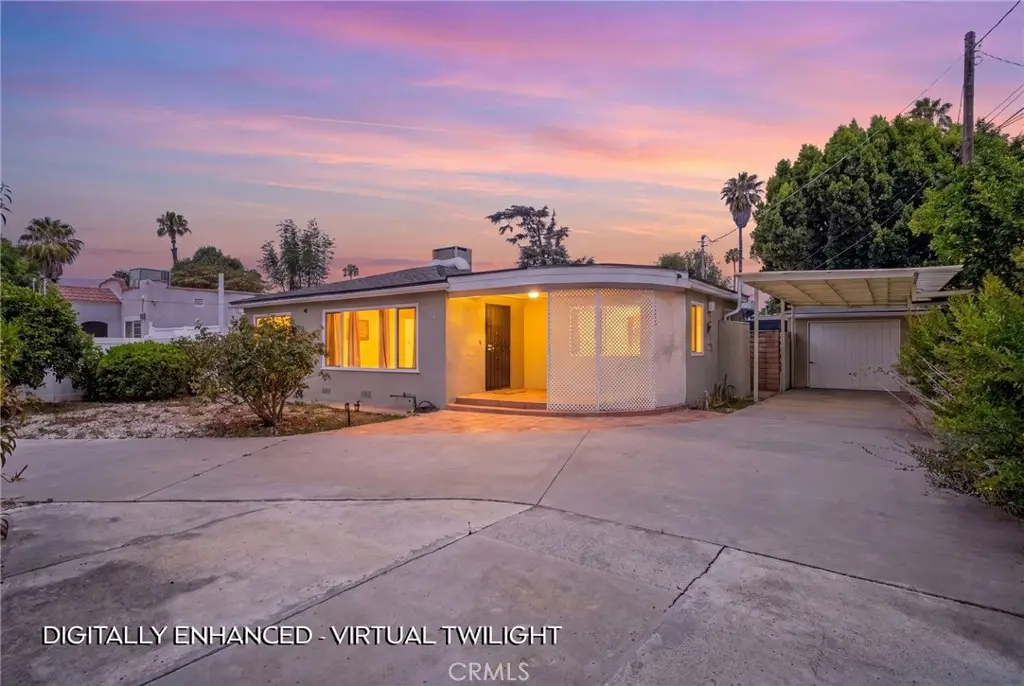 15841 Marlin Place, Lake Balboa, CA 91406 - #1