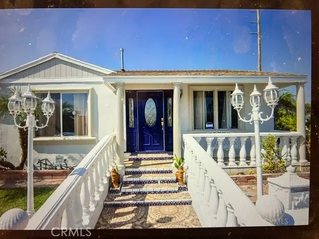 3300 W Chandler Boulevard, Burbank, CA 91505 - #1