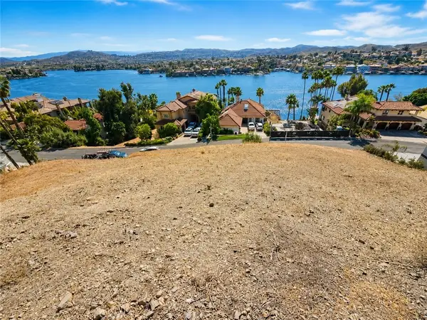 22343 San Joaquin Drive, Canyon Lake, CA 92587
