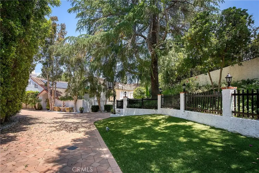 4414 Park Mallorca, Calabasas, CA 91302 - #2
