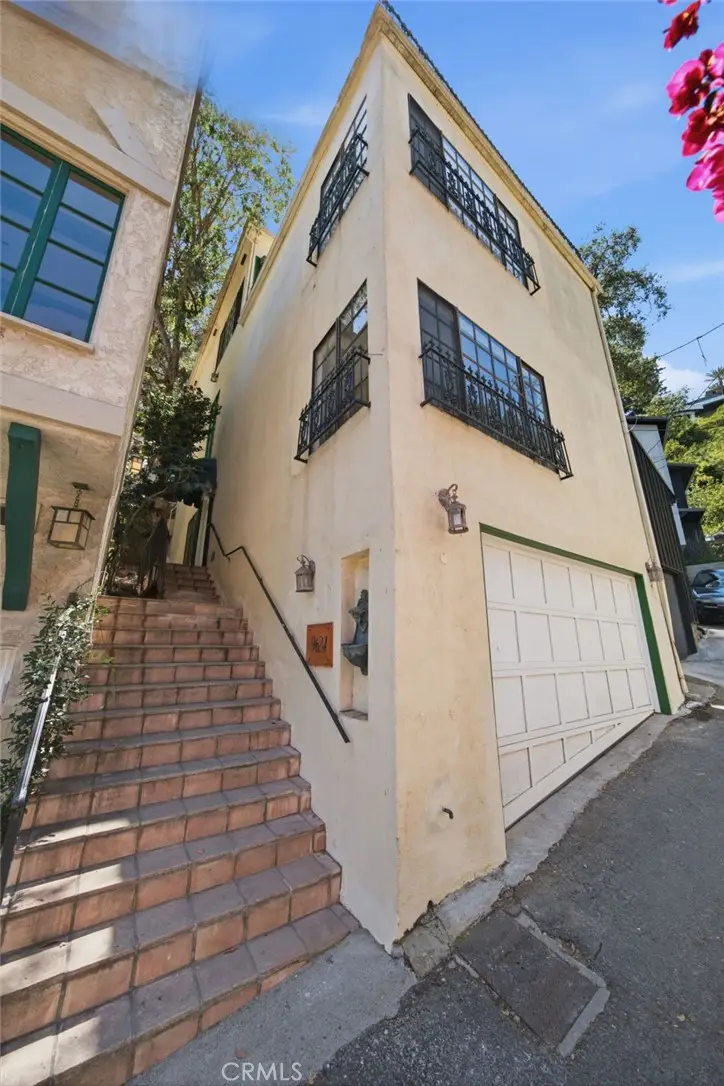 9624 Highland Gorge Drive, Beverly Hills, CA 90210 - #2