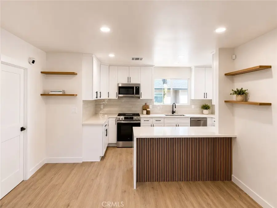8908 8910 Lev Avenue, Arleta, CA 91331 - #2