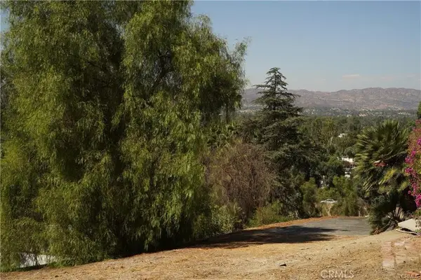 22636 Avenue San Luis, Woodland Hills, CA 91364
