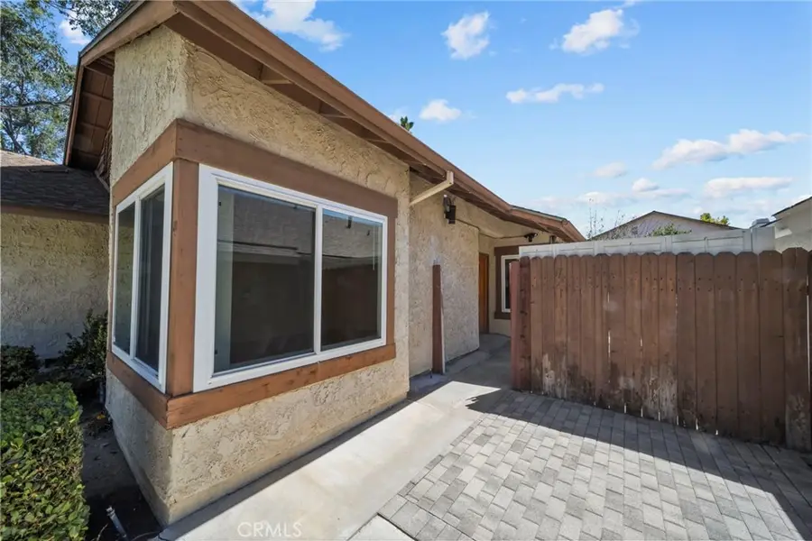 14071 Fenton Lane, Sylmar, CA 91342 - #2