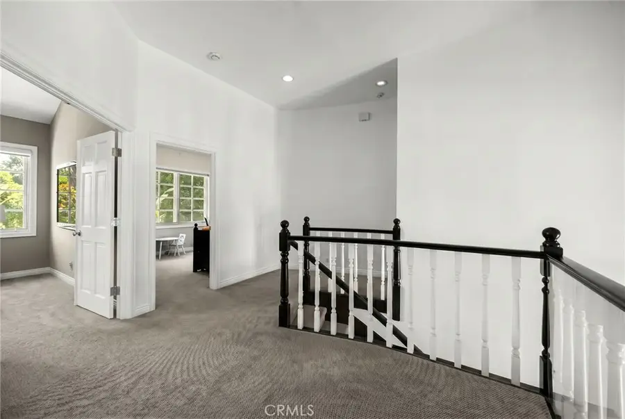 17650 Royce Drive W, Encino, CA 91316 - #2