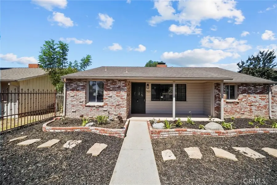 7923 Louise, Northridge, CA 91325 - #2