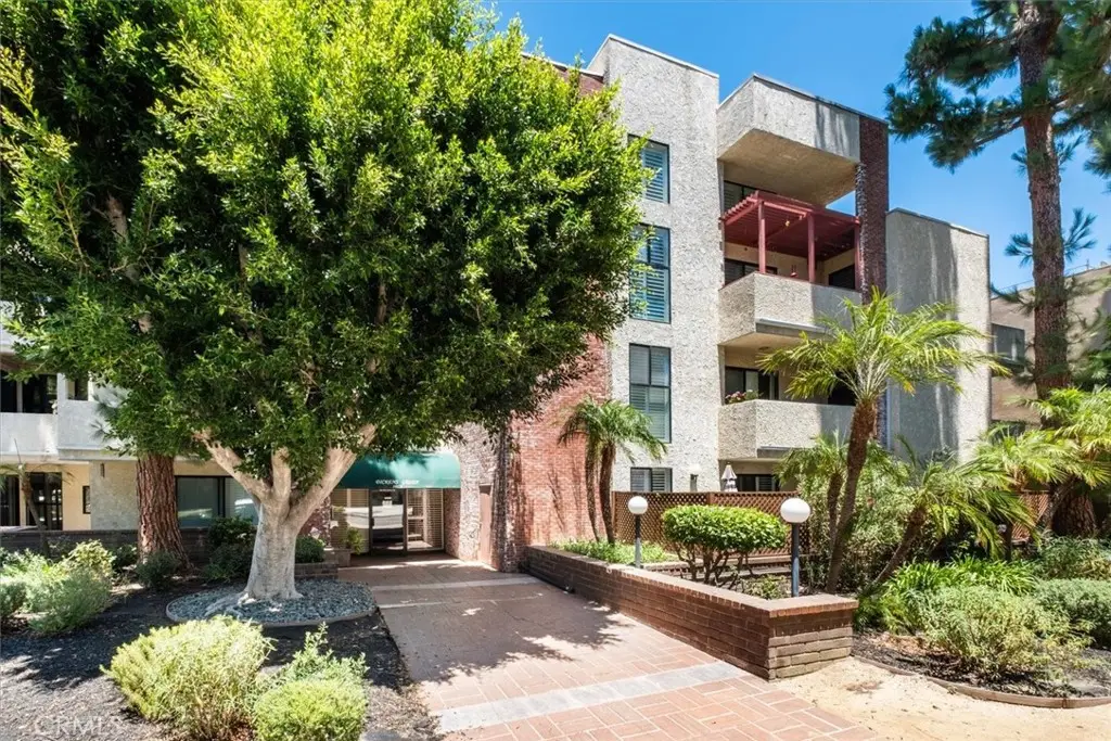 14159 Dickens Street #110, Sherman Oaks, CA 91423 - #1