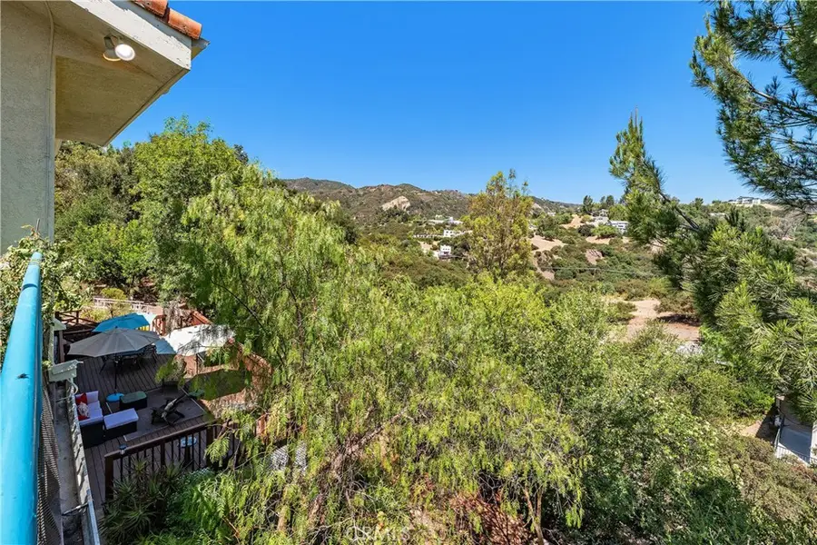 20609 Callon Drive, Topanga, CA 90290 - #2