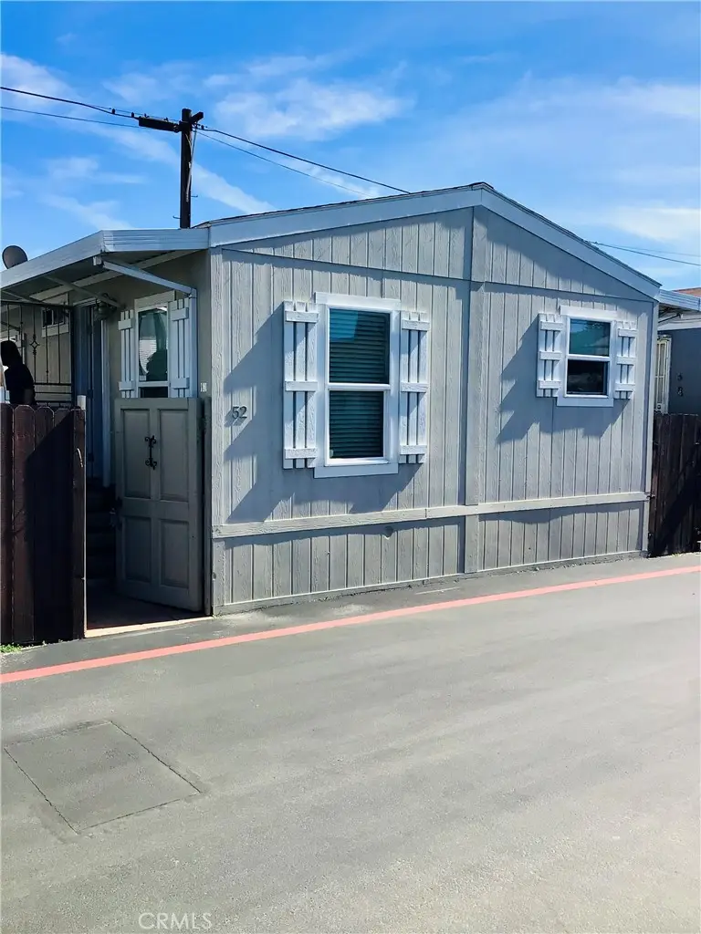 7560 Woodman Pl Spc#52, Van Nuys, CA 91405 - #1