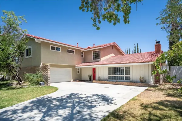 42900 Staffordshire Drive, Lancaster, CA 93534