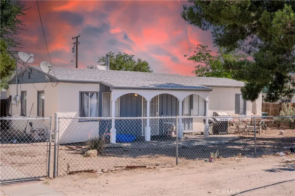 1045 Elizabeth Lake Road, Palmdale, CA 93551 - #1
