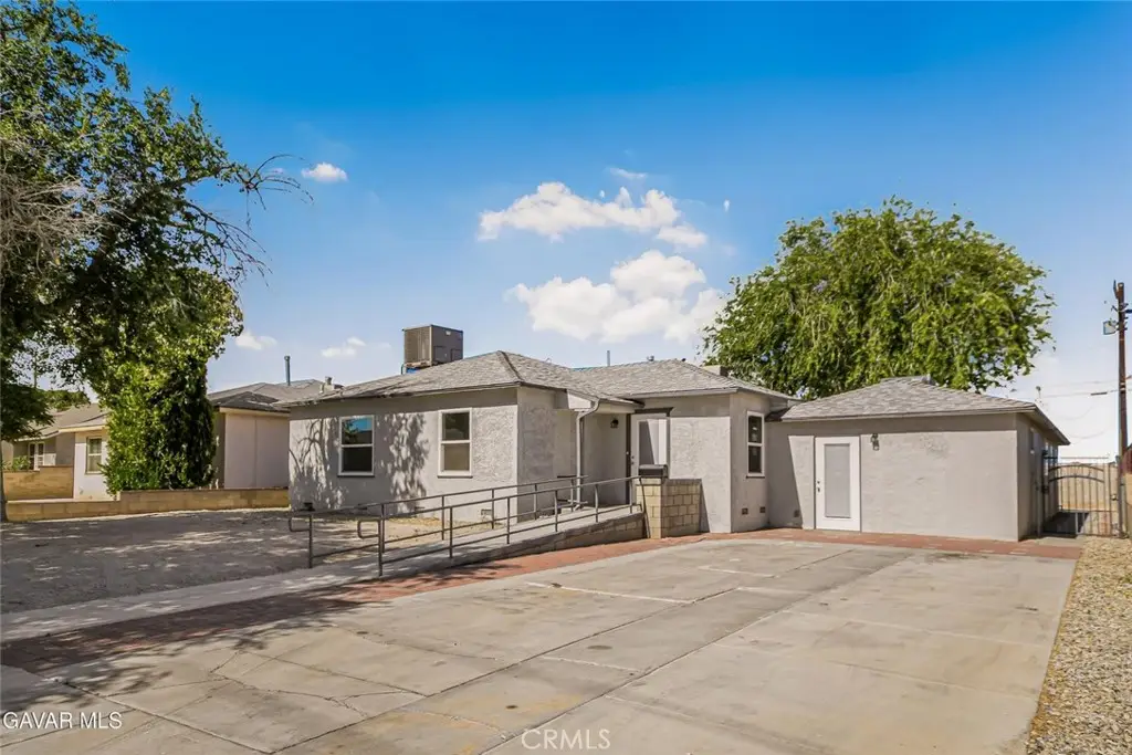 44503 Fern Avenue, Lancaster, CA 93534 - #1