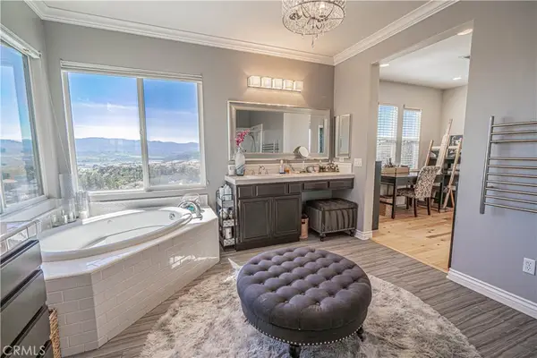 28076 Bridlewood Drive, Castaic, CA 91384