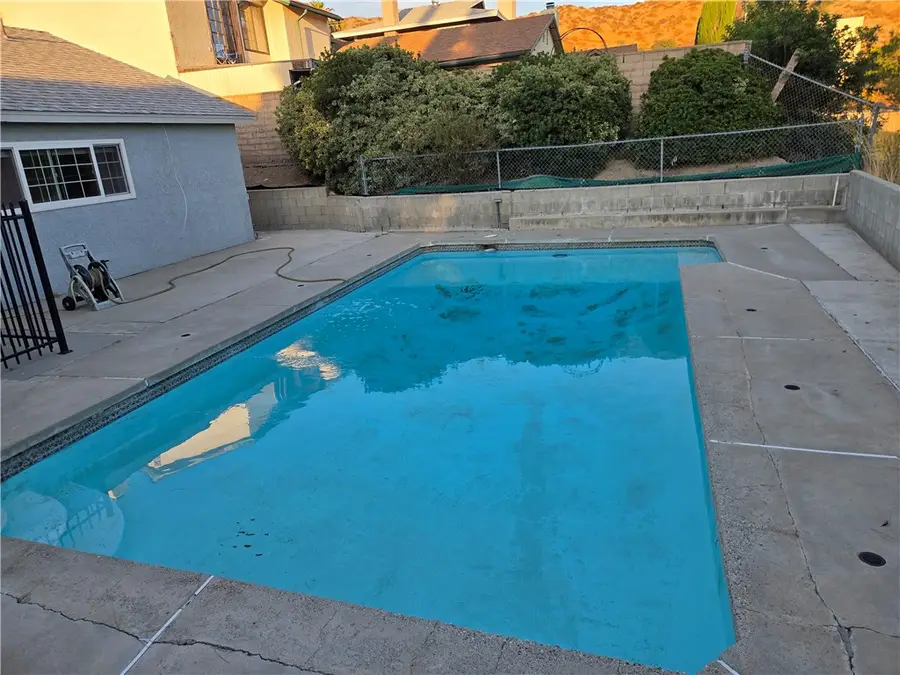 20616 Steve Jon Street, Saugus, CA 91350 - #3