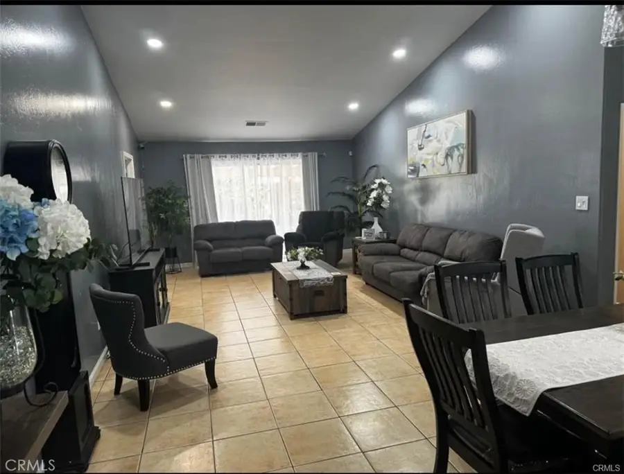1201 Evadonna, Bakersfield, CA 93307 - #3