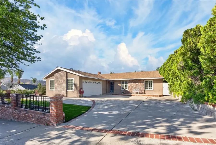 13637 Marchant, Sylmar, CA 91342 - #2