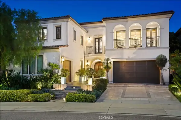 11735 N Manchester, Los Angeles, CA 91326