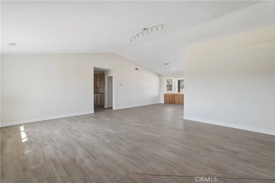 9780 Aster, Oak Hills, CA 92344 - #3