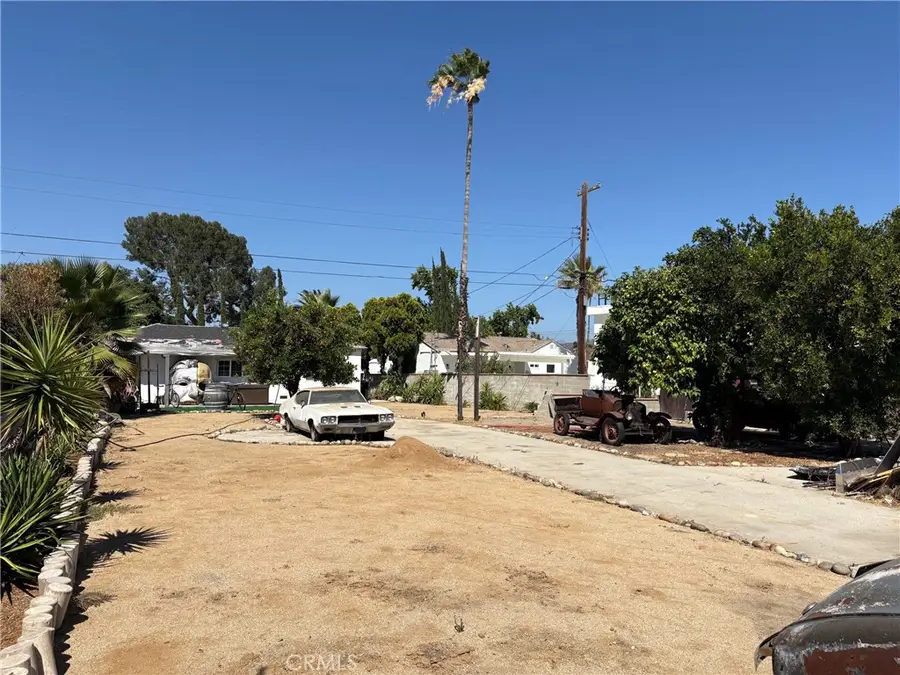 8441 Rincon Avenue, Sun Valley, CA 91352 - #3