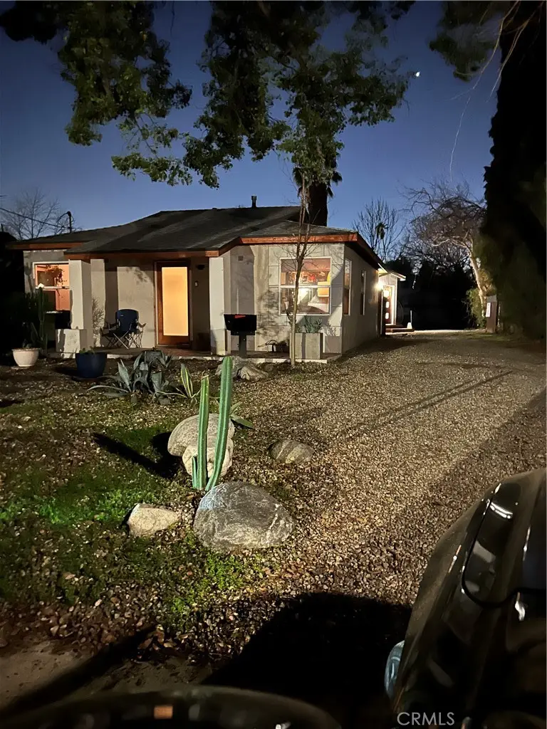 261 N Oak Avenue, Pasadena, CA 91107 - #1
