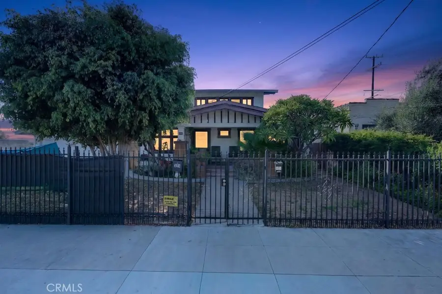 523 N Lake Street, Los Angeles, CA 90026 - #2