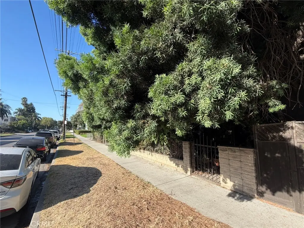 5123 Cahuenga Boulevard, North Hollywood, CA 91601 - #1