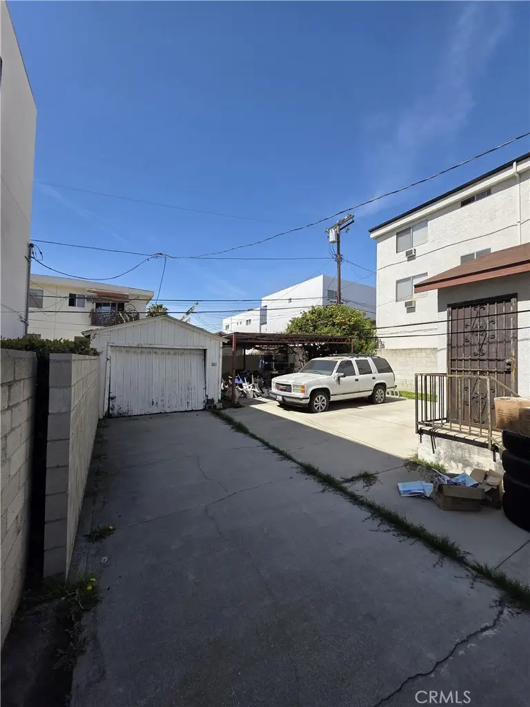 527 N Hobart, Los Angeles, CA 90004 - #2