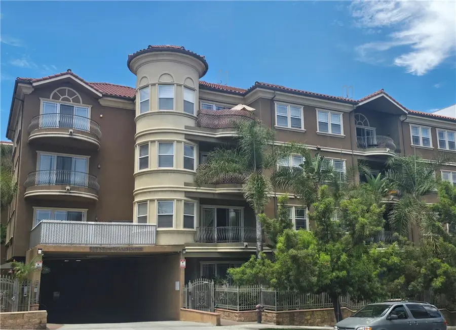 917 S New Hampshire #301, Los Angeles, CA 90006 - #2