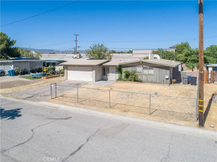 44517 21st Street W, Lancaster, CA 93536 - #2