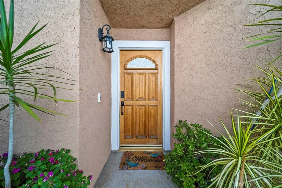 19849 Collins, Canyon Country, CA 91351 - #2