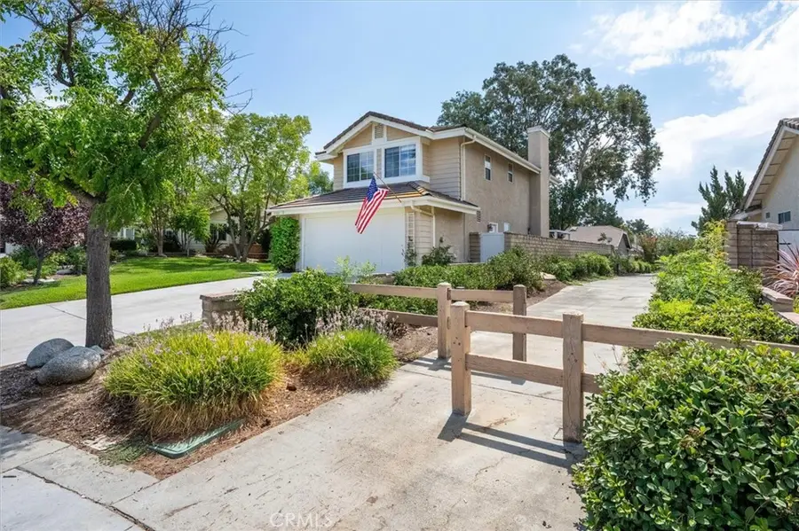 27200 Rosemont, Valencia, CA 91354 - #3