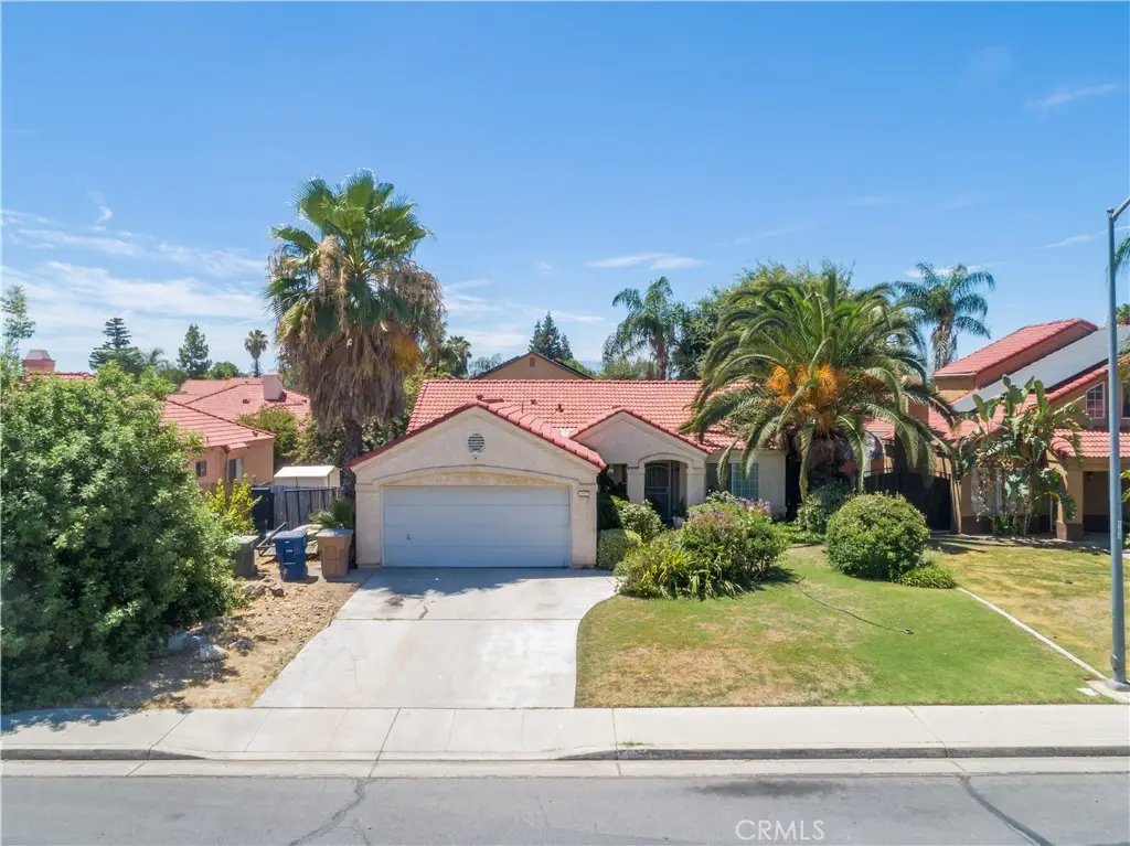 10917 Via Vista, Bakersfield, CA 93311 - #1
